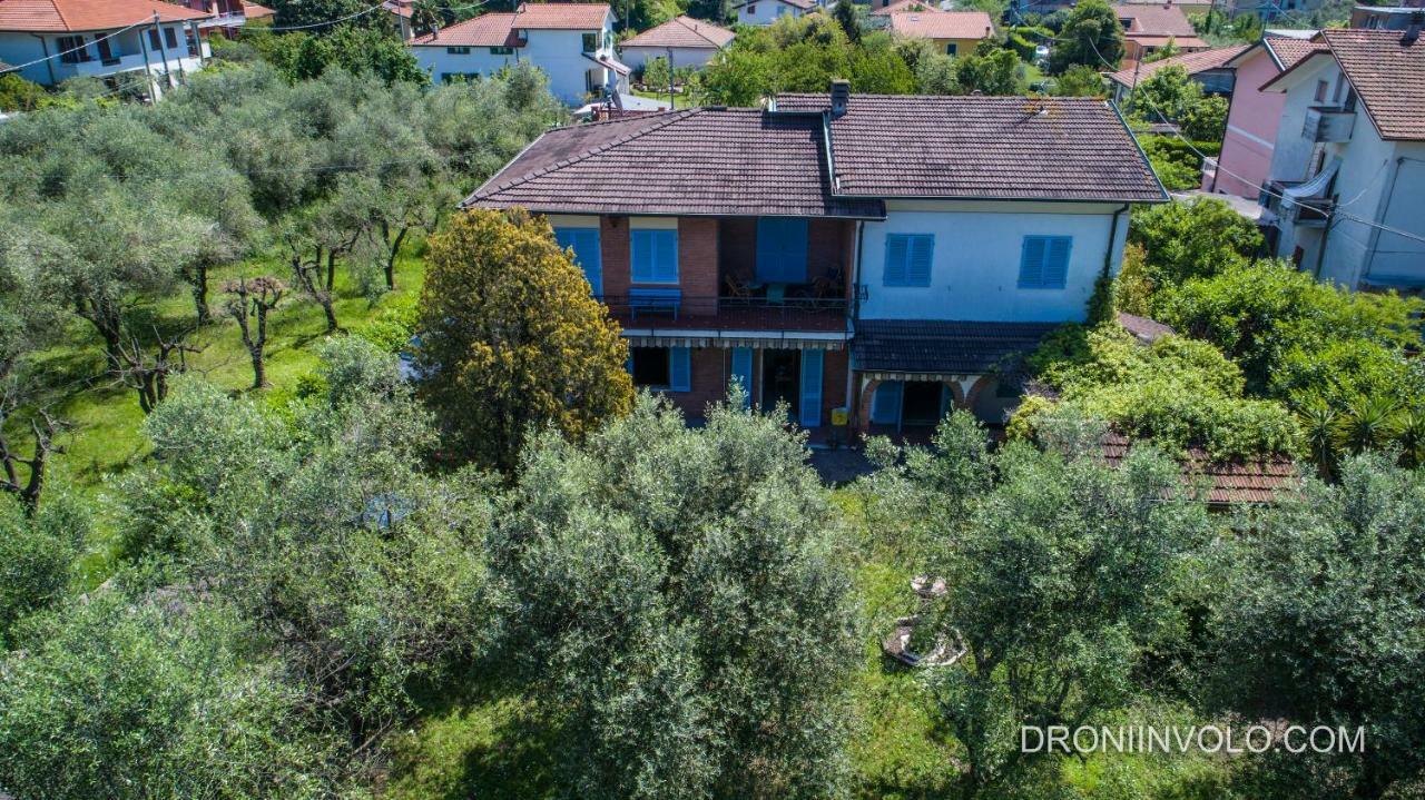 Casa Degli Zii Appartamento Letizia Luni Exteriör bild