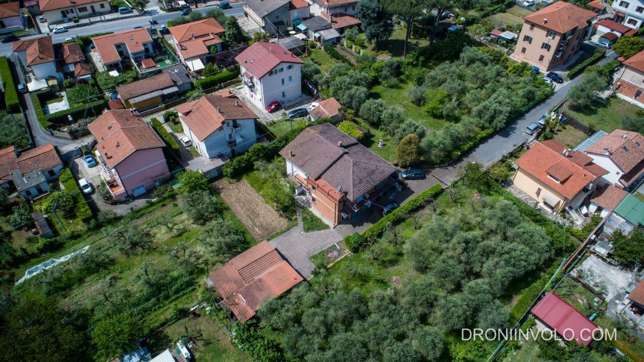 Casa Degli Zii Appartamento Letizia Luni Exteriör bild